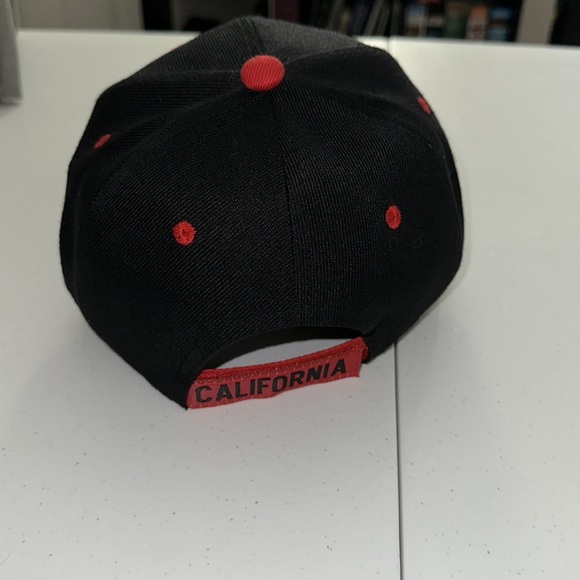 CA Floral Hat (California) - Picture 3 of 4